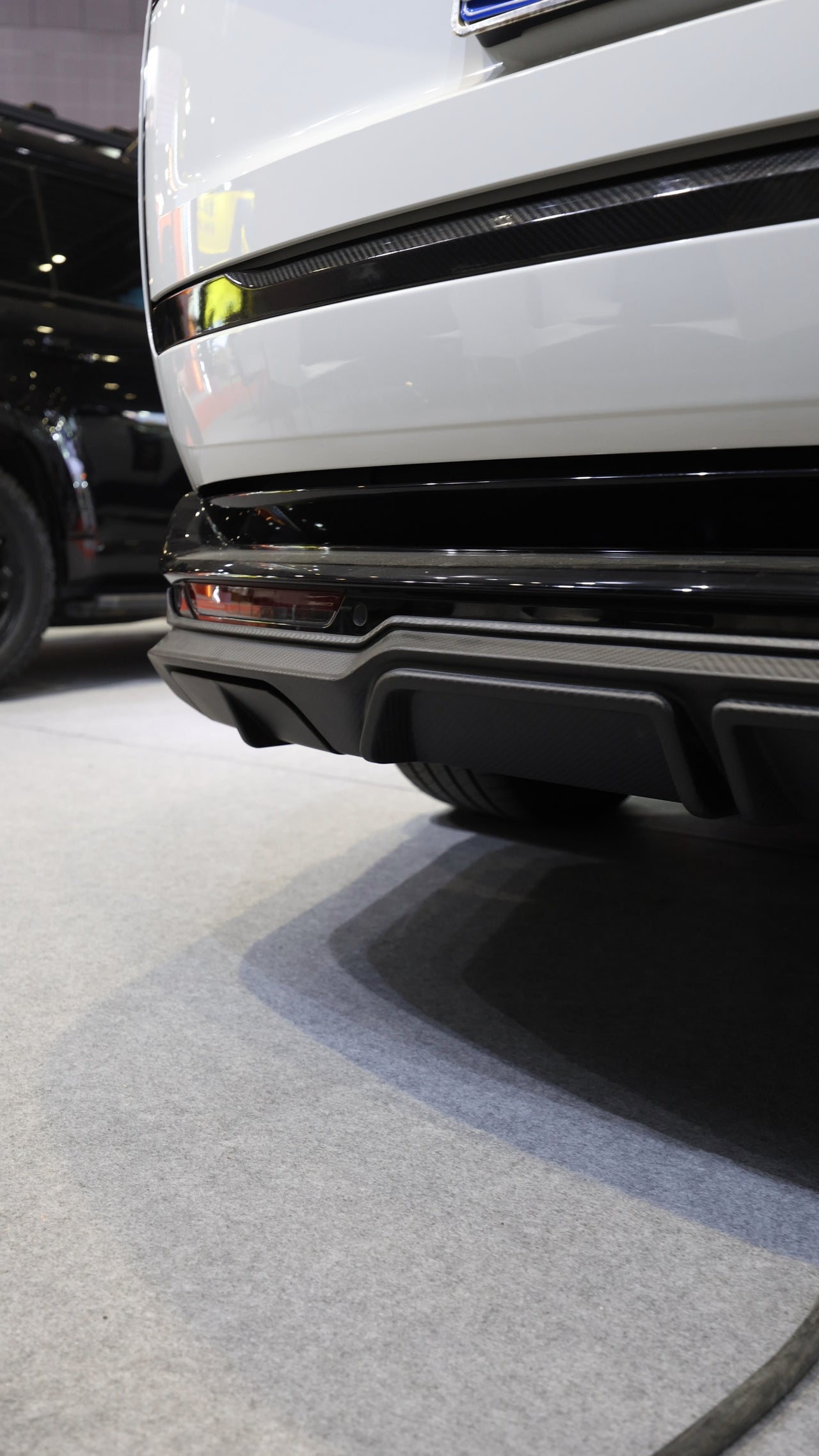 Range Rover Vogue L460 2022+ Carbon Fibre Rear Diffuser | Vogue Performance Body Kit Upgrade