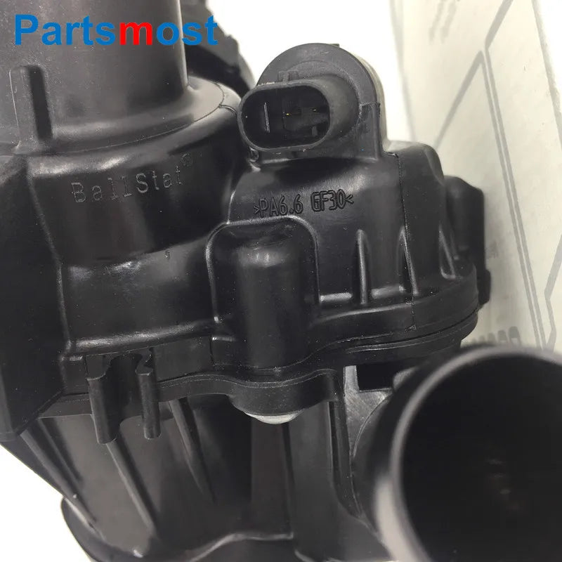 2.0 Turbo Engine Coolant Thermostatic Housing for Mercedes X117 C117 CLA250 GLA250 X156 Thermostat TM7997 A2702002200 2702000615