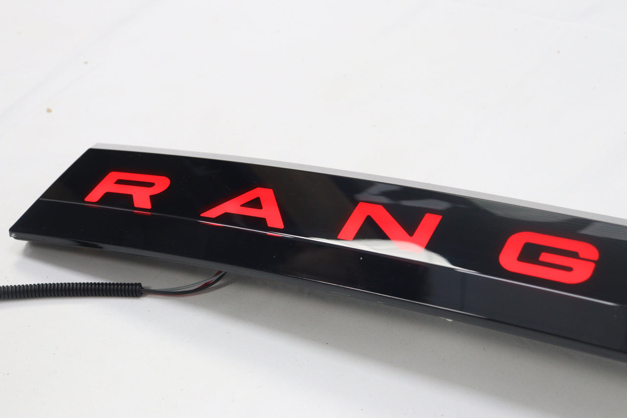 Illuminated LED Tailgate Cover RANGE ROVER Design for Range Rover Sport L461 2022+