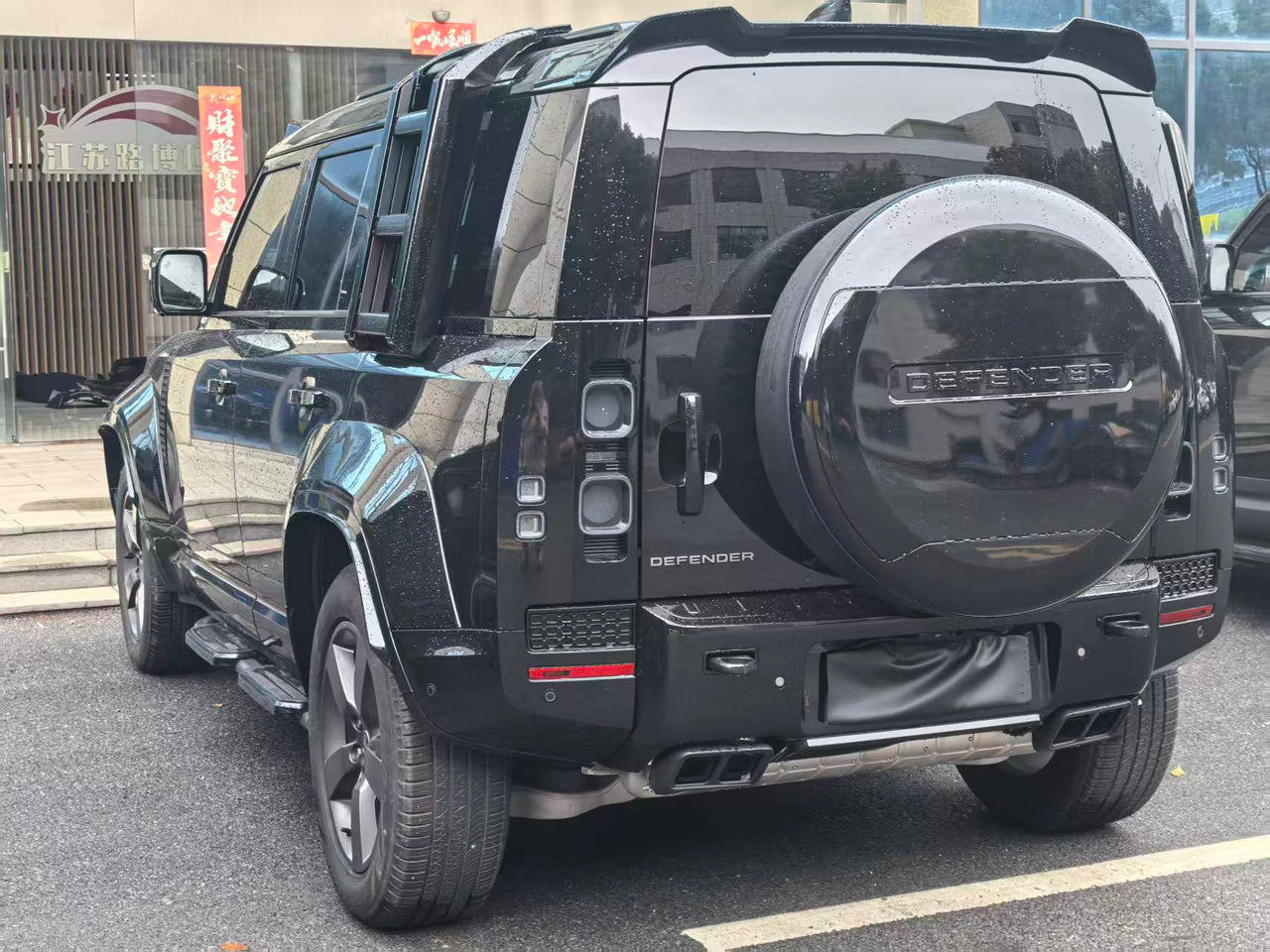 OCTA Style body kit upgrade for Defender 90/110 L663