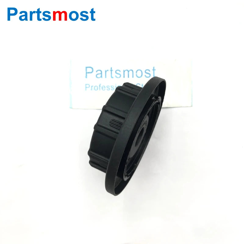 Expansion Tank With Cap 140kPa for Land Rover LR3 LR4 Range Rover Sport Radiator Coolant Container PCF500015 LR020367 / LR017427