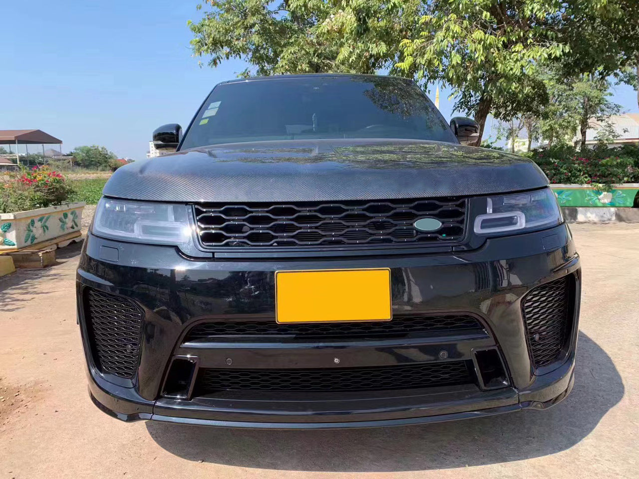 Range Rover sport SVR conversion from 2013 to 2018