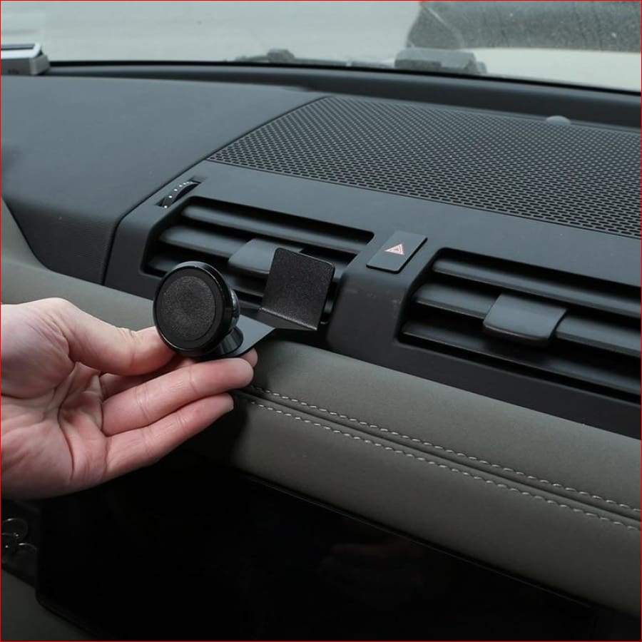 For Land Rover Defender 110 20 Car Mobile Phone Holder Magnetic Bracket Car